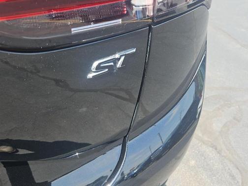 Ebony Twilight Metallic 2023 Buick Envision Preferred