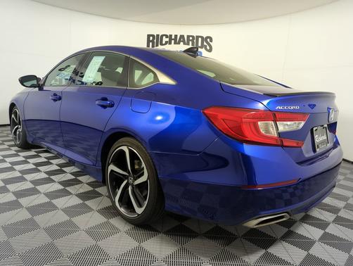 2022 Honda Accord 