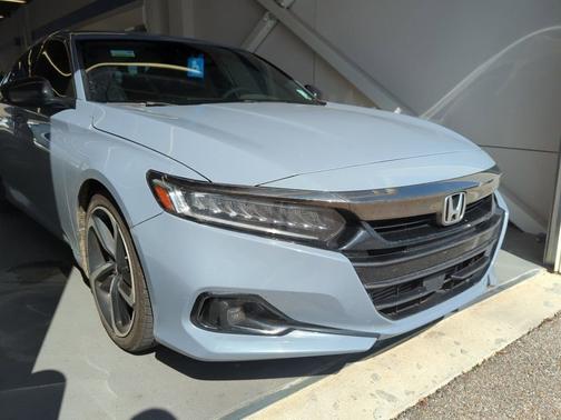 2022 Honda Accord 
