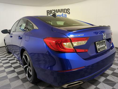 Still Night Pearl 2022 Honda Accord