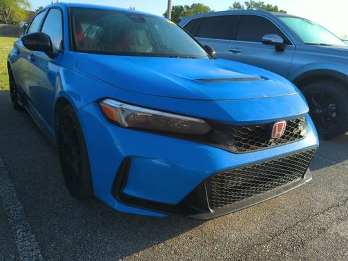 Boost Blue Pearl 2024 Honda Civic Type R
