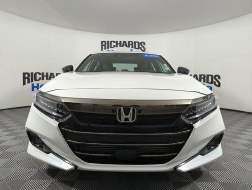 2022 Honda Accord 