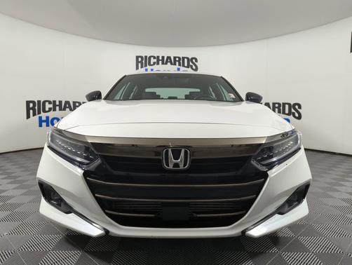 2022 Honda Accord 