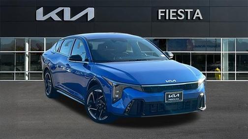 2025 Kia K4 GT-Line