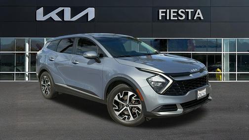 Silver 2023 Kia Sportage EX