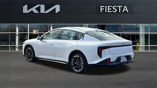 2025 Kia K4 GT-Line