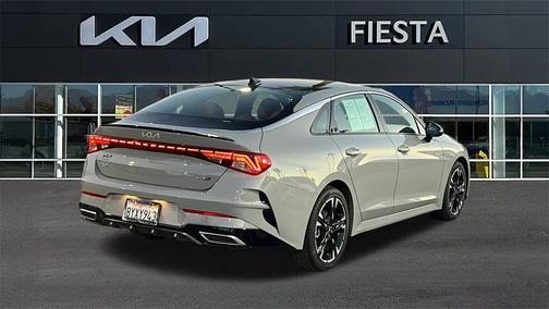 2022 Kia K5 GT-Line