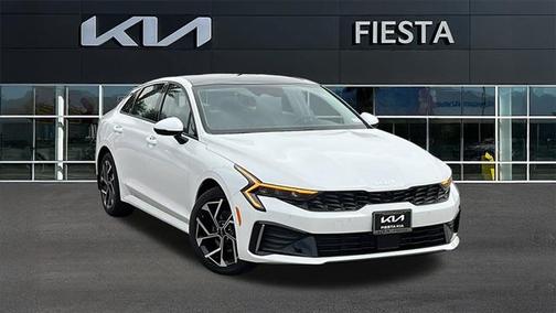 2025 Kia K5 EX