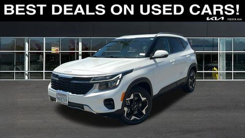 Snow White Pearl 2024 Kia Seltos EX