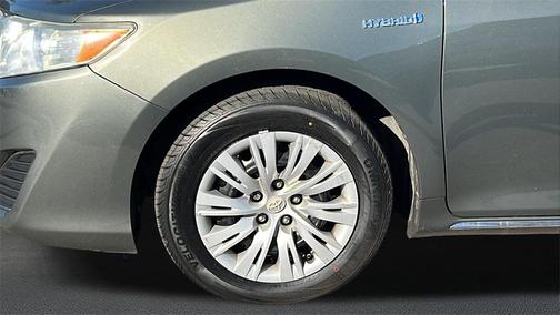 2013 Toyota Camry Hybrid 