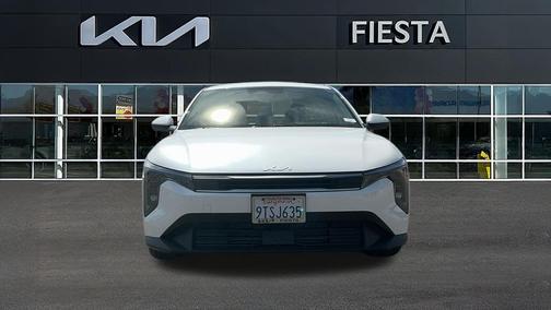 Snow White Pearl 2025 Kia K4 LXS