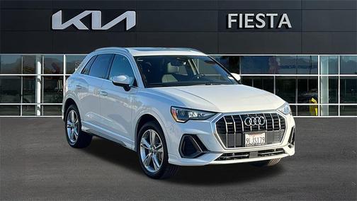 2020 Audi Q3 45 S line Premium