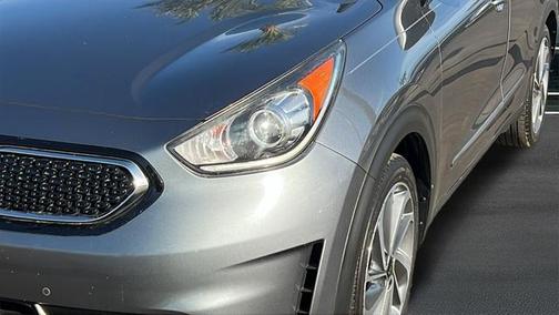 2018 Kia Niro Touring