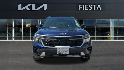 Ocean Blue 2024 Kia Seltos EX
