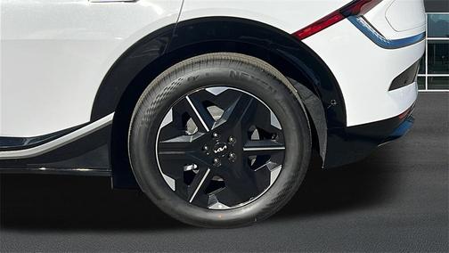 2025 Kia EV6 Wind