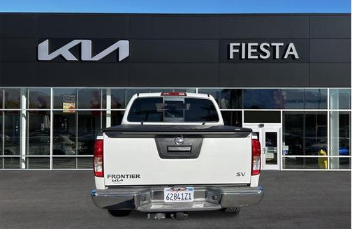 2016 Nissan Frontier SV