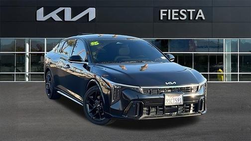 2025 Kia K4 GT-Line Turbo