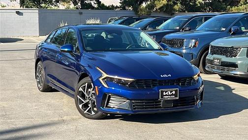 2025 Kia K5 EX