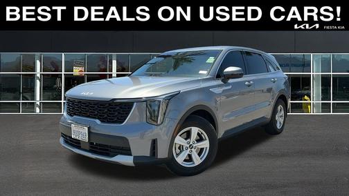 Silver 2025 Kia Sorento LX