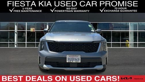Silver 2025 Kia Sorento LX