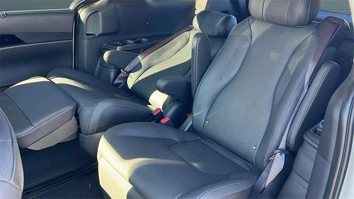 2026 Kia Carnival Hybrid SX Prestige