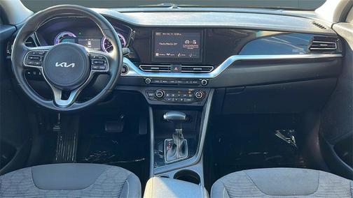 2022 Kia Niro LXS
