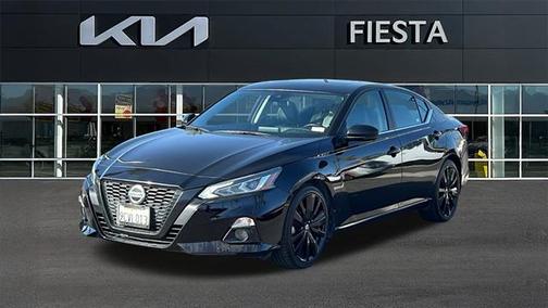 2022 Nissan Altima SR FWD