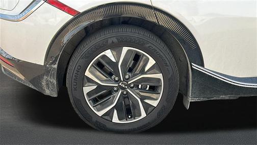 2023 Kia EV6 Wind