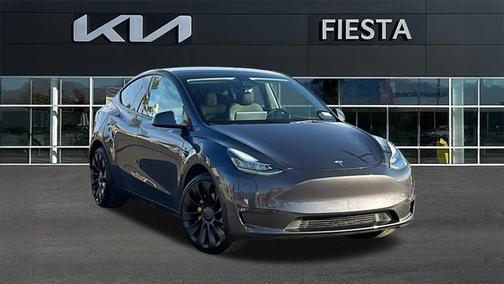 2022 Tesla Model Y Long Range Dual Motor All-Wheel Drive