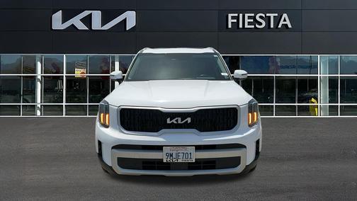 White Pearl 2024 Kia Telluride EX