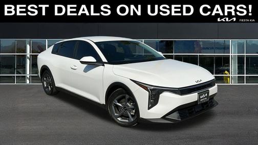 Snow White Pearl 2025 Kia K4 LXS