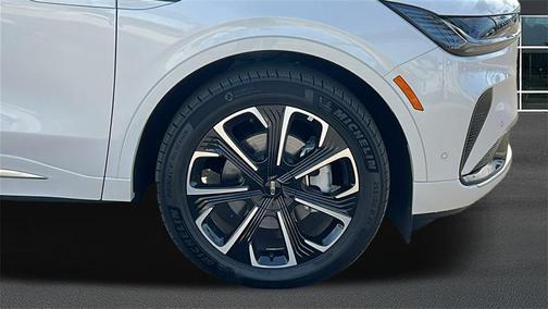 2024 Lincoln Nautilus Reserve