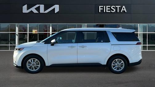 Snow White Pearl 2024 Kia Carnival LX