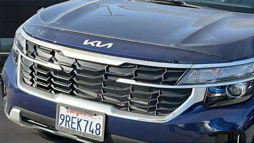 2025 Kia Seltos LX