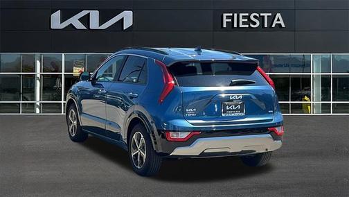 2025 Kia Niro SX