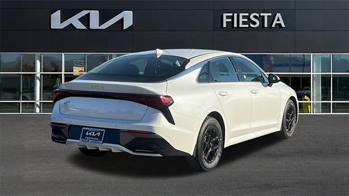 2026 Kia K5 LXS