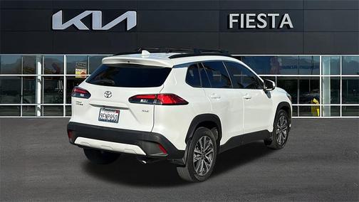 2023 Toyota Corolla Cross XLE