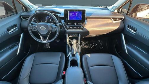 2023 Toyota Corolla Cross XLE