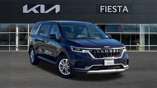 2023 Kia Carnival LX