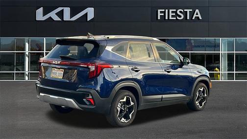 2025 Kia Seltos EX