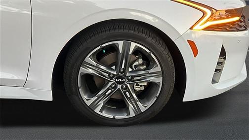 2023 Kia K5 EX
