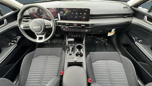 2026 Kia K5 LXS