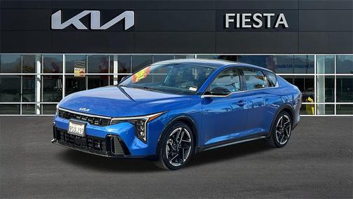 2025 Kia K4 GT-Line