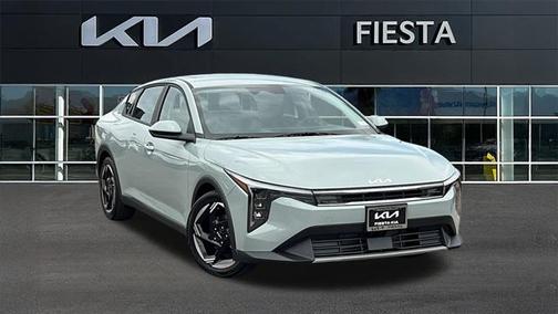 2025 Kia K4 GT-Line