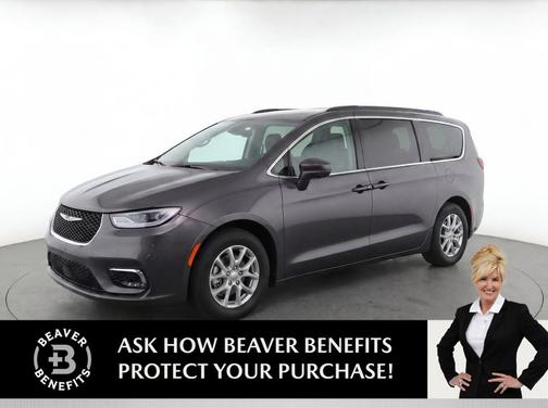 Granite Crystal Metallic Clearcoat 2022 Chrysler Pacifica Touring L