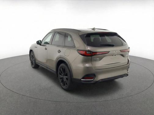 Zircon Sand Metallic 2025 Mazda CX-70 3.3 Turbo Premium Plus Package