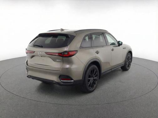 Zircon Sand Metallic 2025 Mazda CX-70 3.3 Turbo Premium Plus Package