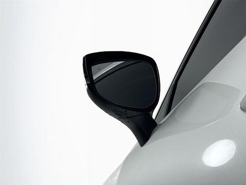 Rhodium White Premium 2026 Mazda CX-70 3.3 Turbo Preferred