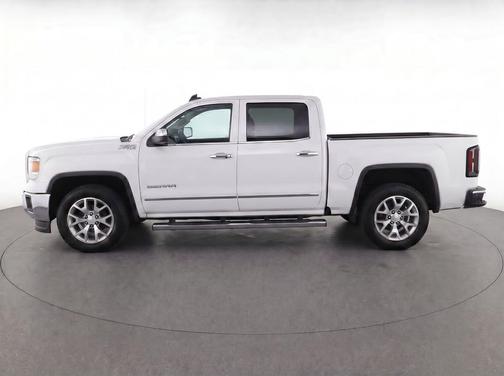 White 2018 GMC Sierra 1500 SLT