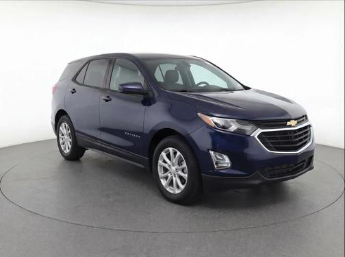 Midnight Blue Metallic 2020 Chevrolet Equinox LS